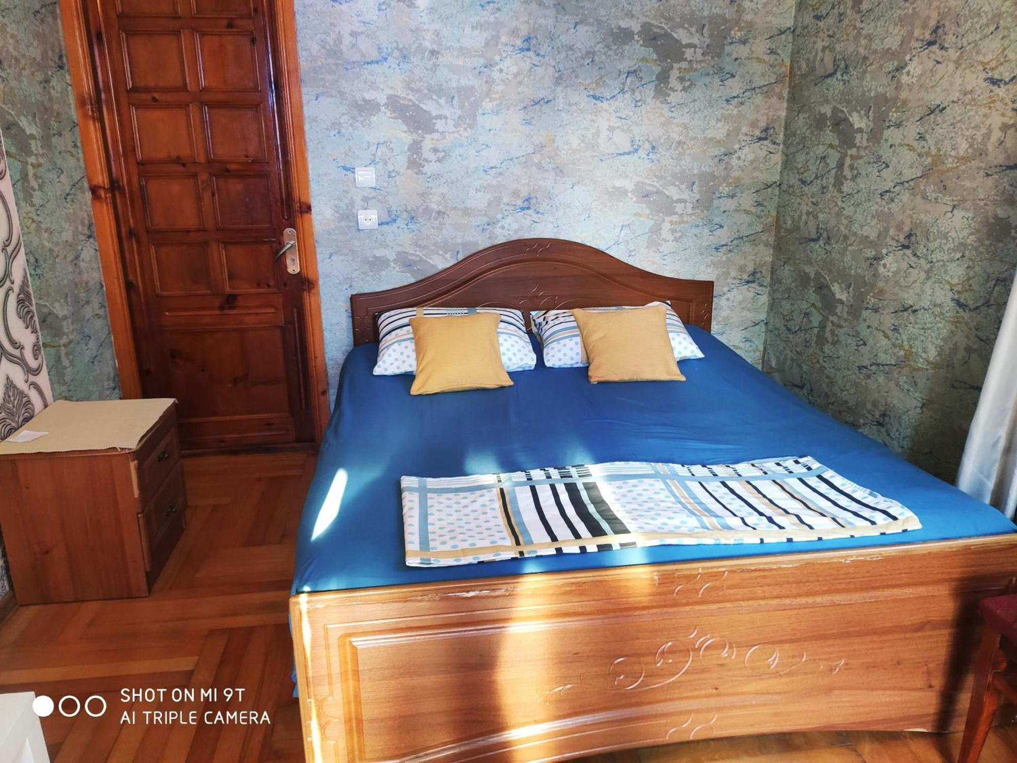 Guesthouse Mery Kobuleti Esterno foto
