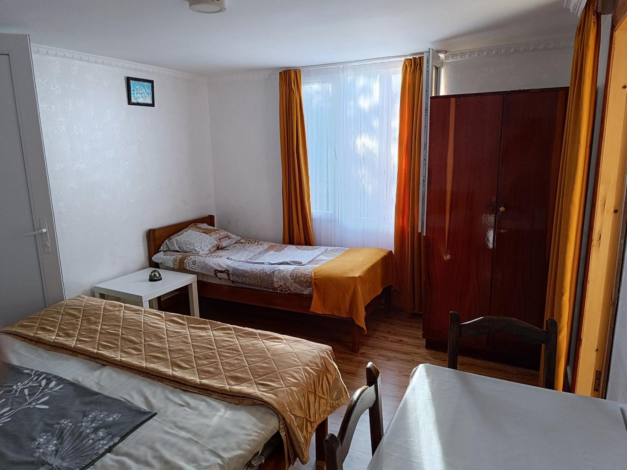 Guesthouse Mery Kobuleti Esterno foto